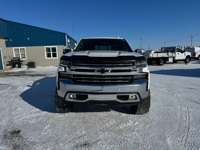 2019 Chevrolet Silverado 1500 - Photo 2