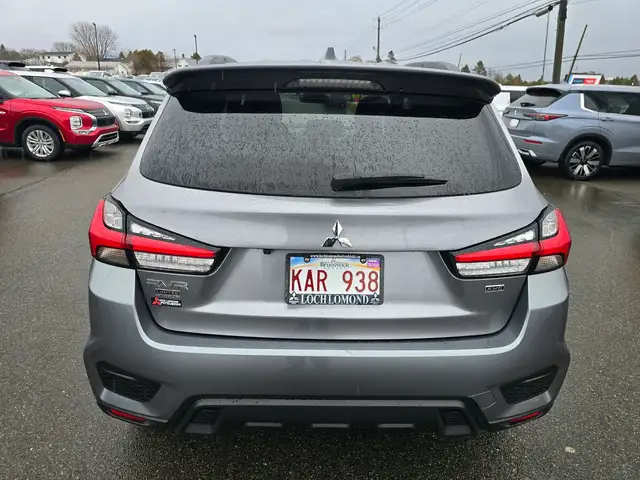 2022 Mitsubishi RVR LE | All Wheel Control | Back up Camera - Photo 6