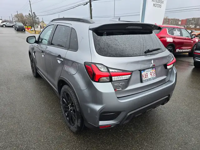 2022 Mitsubishi RVR LE | All Wheel Control | Back up Camera - Photo 8