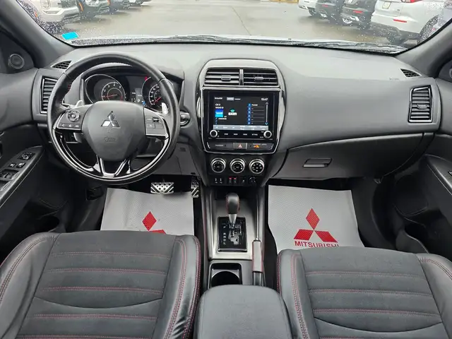 2022 Mitsubishi RVR LE | All Wheel Control | Back up Camera - Photo 12