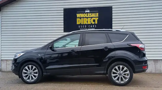 2018 Ford Escape TITANIUM - FULLY LOADED! SUPER-LOW KM! - Photo 3
