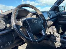 2021 Toyota Tacoma 4WD DBL AT CREW CAB 4X4 / 6.5ft BOX / NICE WH - Photo 9