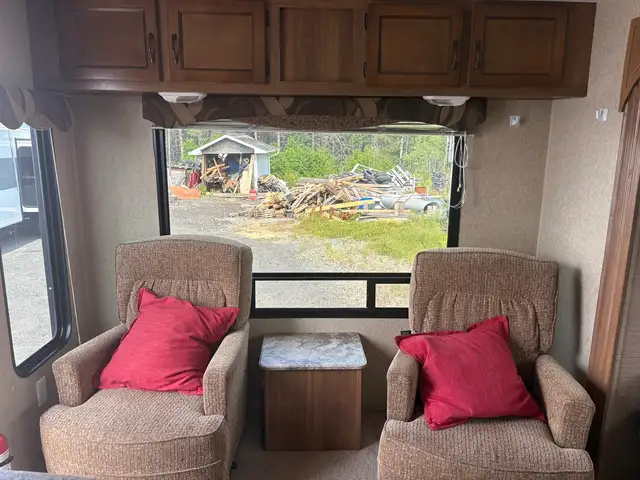 2015 Catalina Legacy 263RLS - Photo 11