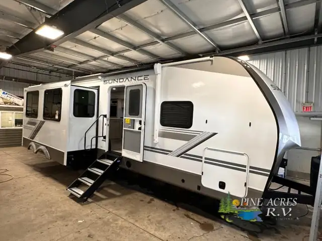 2026 Heartland Sundance Ultra-Lite 31BROK 3 Slides & Bunk Room - Photo 3