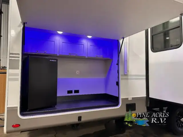 2026 Heartland Sundance Ultra-Lite 31BROK 3 Slides & Bunk Room - Photo 6