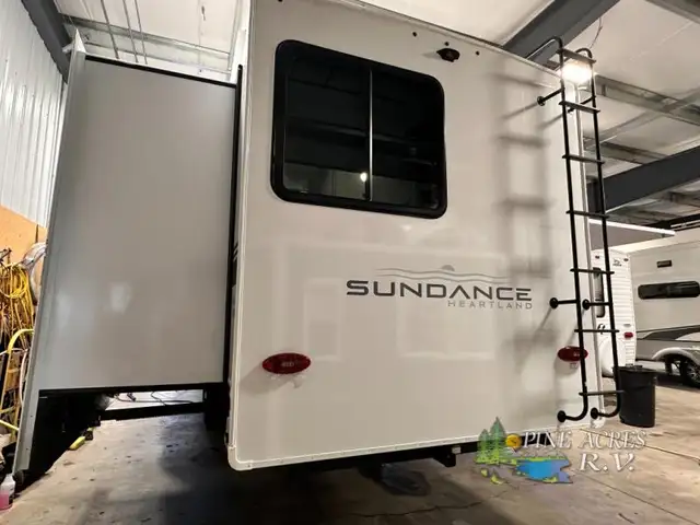 2026 Heartland Sundance Ultra-Lite 31BROK 3 Slides & Bunk Room - Photo 10