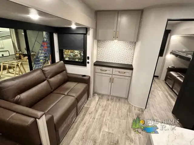 2026 Heartland Sundance Ultra-Lite 31BROK 3 Slides & Bunk Room - Photo 17