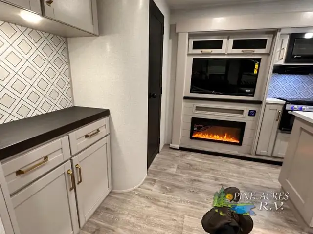 2026 Heartland Sundance Ultra-Lite 31BROK 3 Slides & Bunk Room - Photo 18