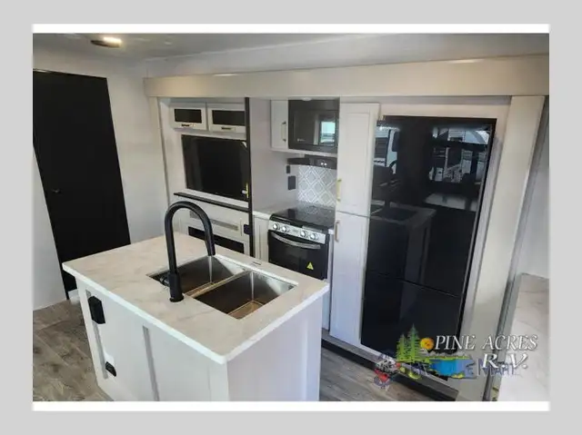 2026 Heartland Sundance Ultra-Lite 31BROK 3 Slides & Bunk Room - Photo 22