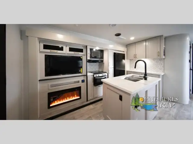 2026 Heartland Sundance Ultra-Lite 31BROK 3 Slides & Bunk Room - Photo 24