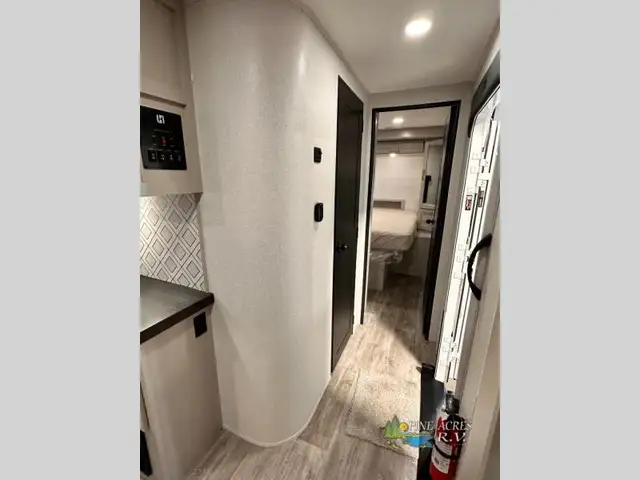 2026 Heartland Sundance Ultra-Lite 31BROK 3 Slides & Bunk Room - Photo 29