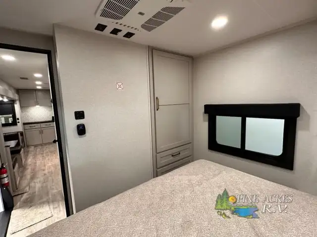 2026 Heartland Sundance Ultra-Lite 31BROK 3 Slides & Bunk Room - Photo 45