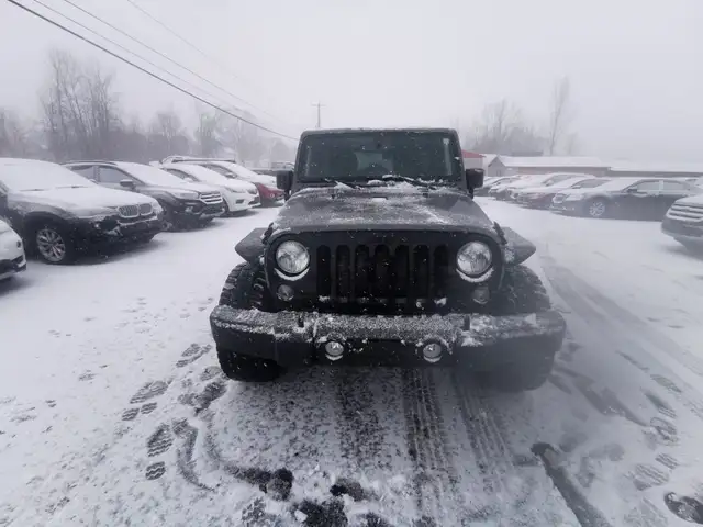 2017 Jeep Wrangler Unlimited Sport - Photo 2