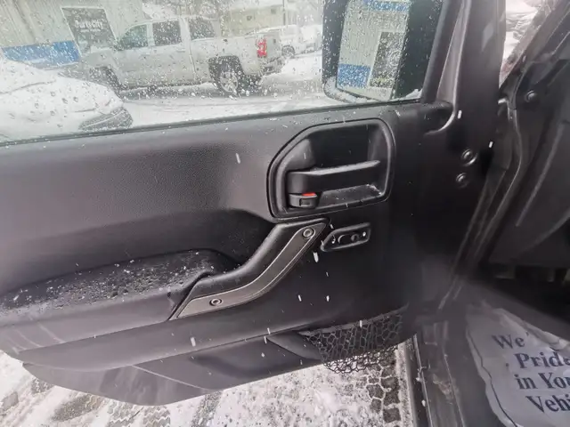 2017 Jeep Wrangler Unlimited Sport - Photo 11