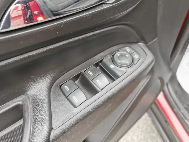 2019 Chevrolet Equinox LT - Photo 10