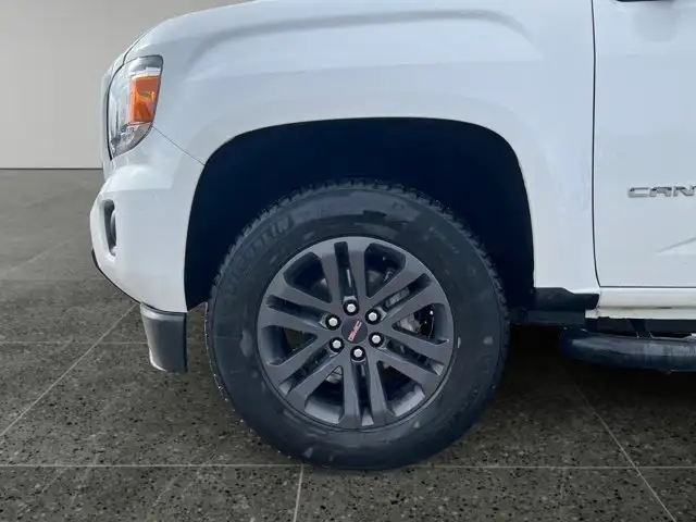 2020 GMC Canyon 4WD SLE - Photo 11