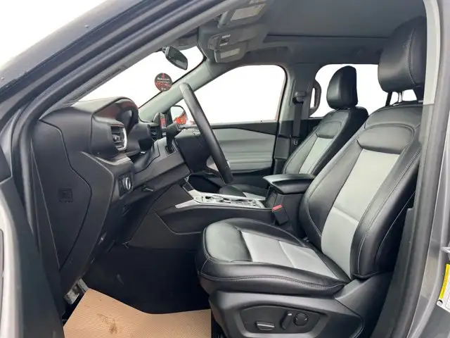 2024 Ford Explorer XLT - Photo 11