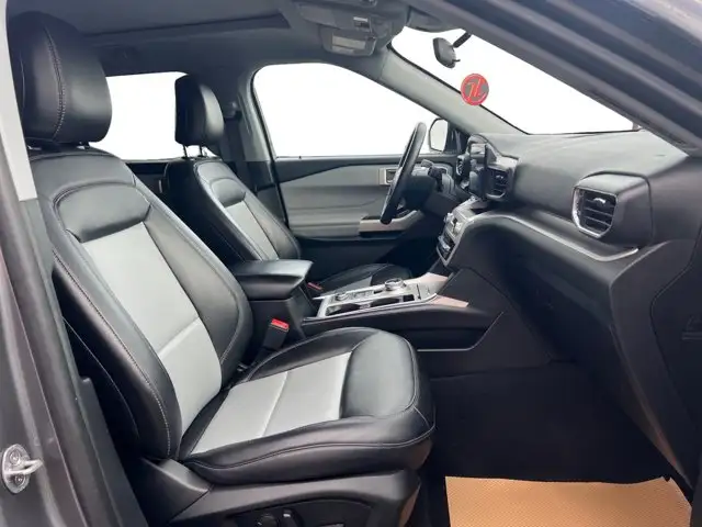 2024 Ford Explorer XLT - Photo 17