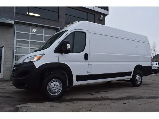 2025 Ram ProMaster Cargo Van 3500 High Roof Ext 159WB  Neuf - Photo 3