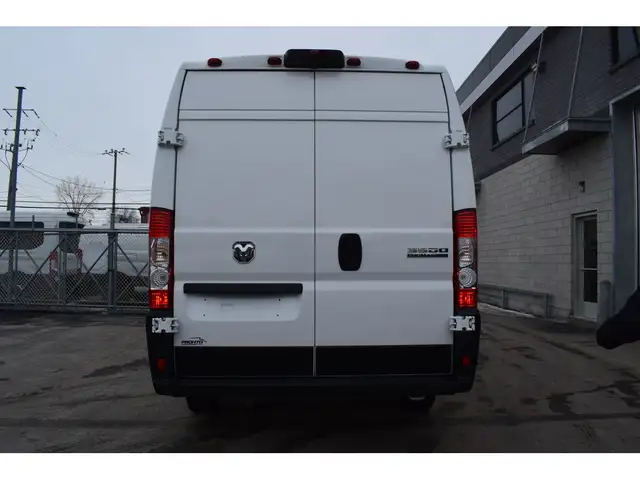 2025 Ram ProMaster Cargo Van 3500 High Roof Ext 159WB  Neuf - Photo 7