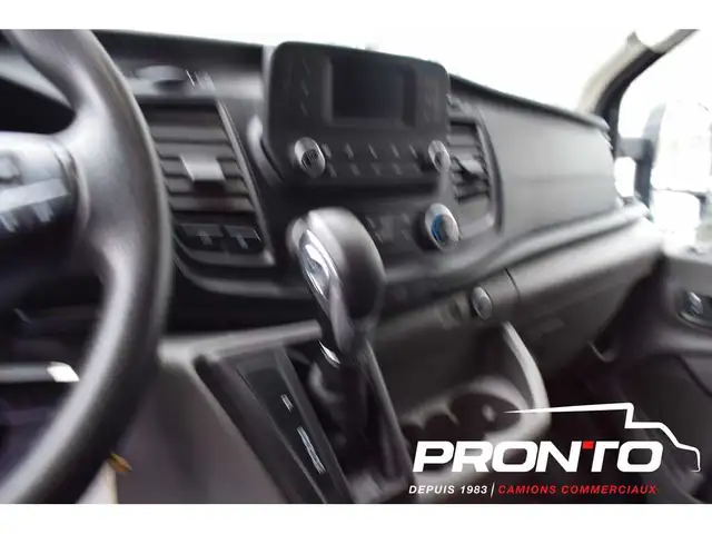 2022 Ford Transit T-350  14 pieds Isolé Sans Inspection Annu - Photo 17