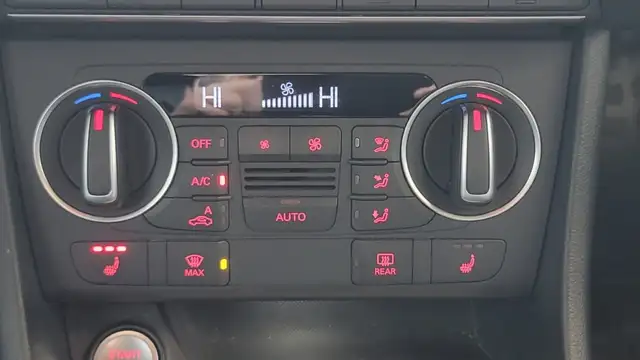 2017 Audi Q3 TECHNIK PRESTIGE 2.0T QUATTRO - Photo 24
