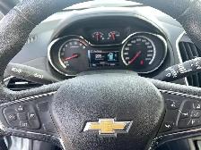 2018 Chevrolet Cruze Hatchback LT (Automatic) for sale - Photo 8