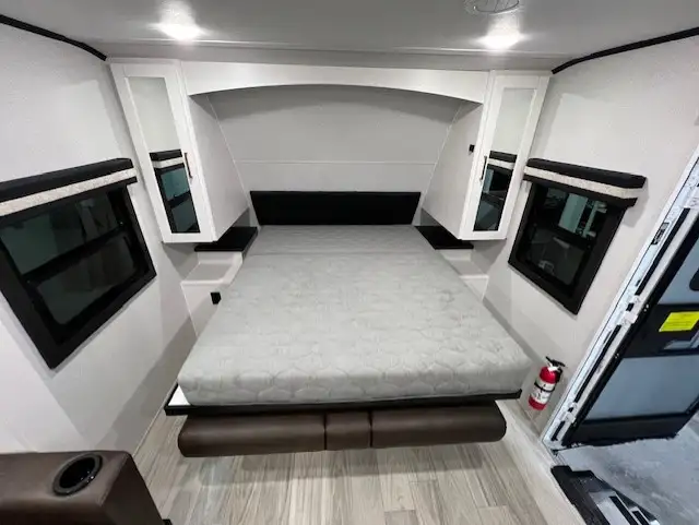 2026 North Trail 210MB Couples Model - Photo 7