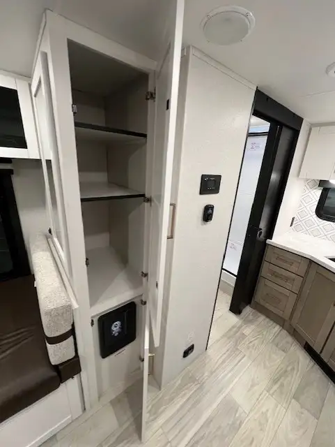 2026 North Trail 210MB Couples Model - Photo 15