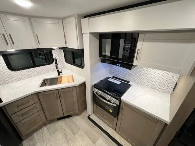 2026 North Trail 210MB Couples Model - Photo 16