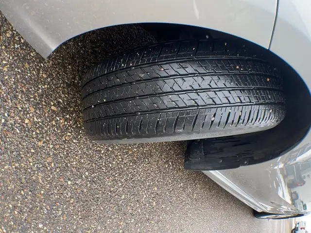 2022 Toyota Camry SE FWD - Photo 10