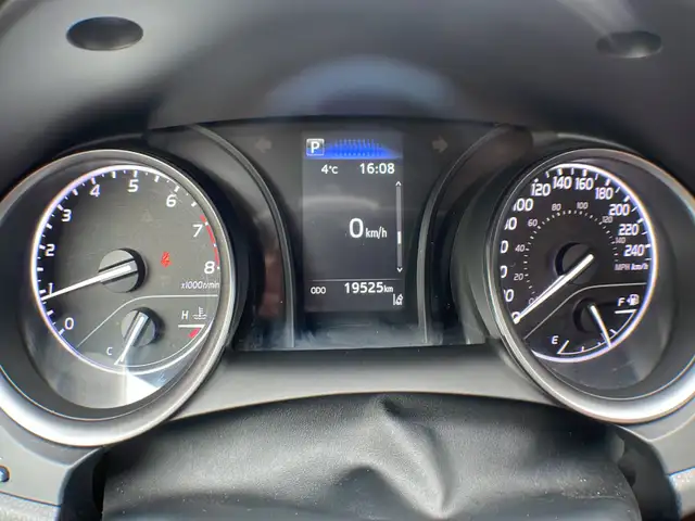 2022 Toyota Camry SE FWD - Photo 16