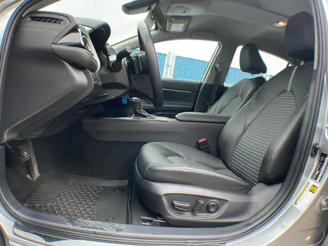 2022 Toyota Camry SE FWD - Photo 22
