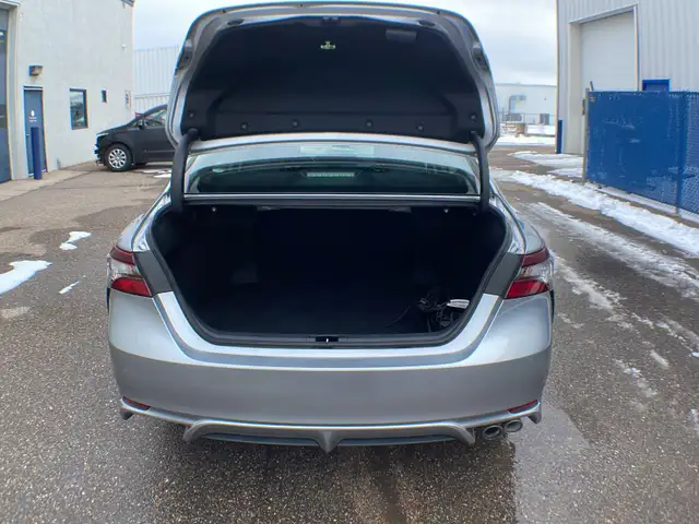 2022 Toyota Camry SE FWD - Photo 26