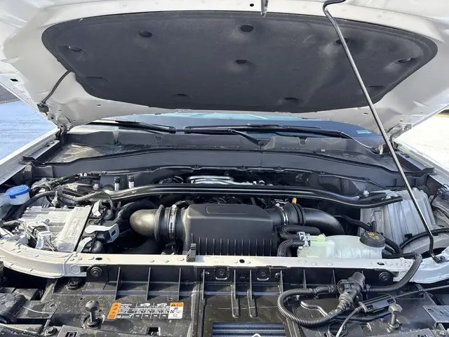 2026 Ford Explorer ST 400A - Photo 13