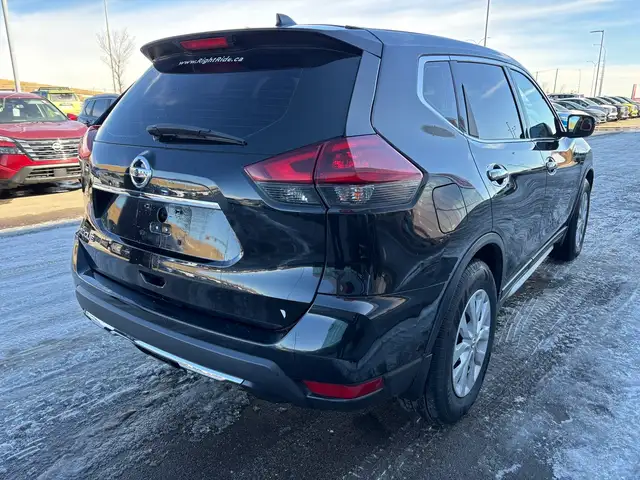 2018 Nissan Rogue S • Accident Free Carfax • One Owner - Photo 7