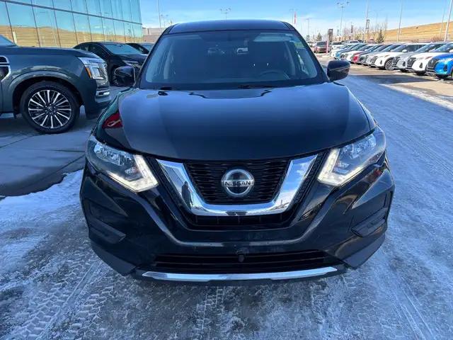 2018 Nissan Rogue S • Accident Free Carfax • One Owner - Photo 10