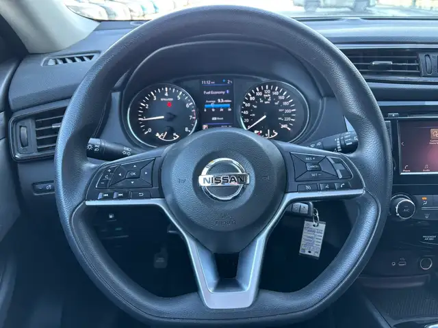 2018 Nissan Rogue S • Accident Free Carfax • One Owner - Photo 17