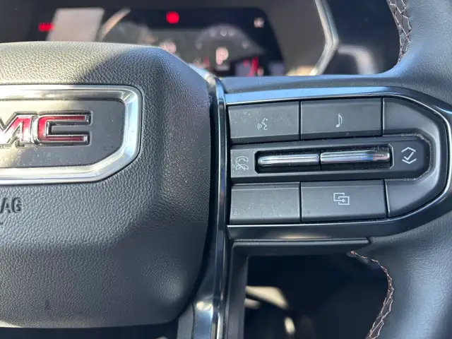 2024 GMC Canyon 4WD Crew Cab AT4 • Trailering System • - Photo 14