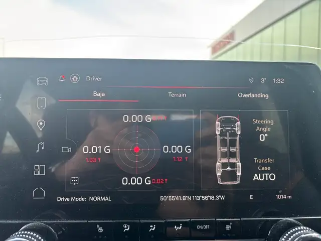 2024 GMC Canyon 4WD Crew Cab AT4 • Trailering System • - Photo 24