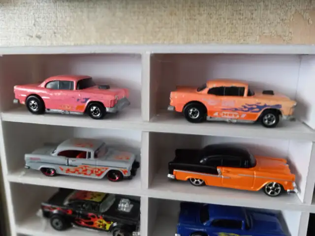 Hot Wheels  55-57 Chevy Shoebox collection, 88 cars total - Photo 8
