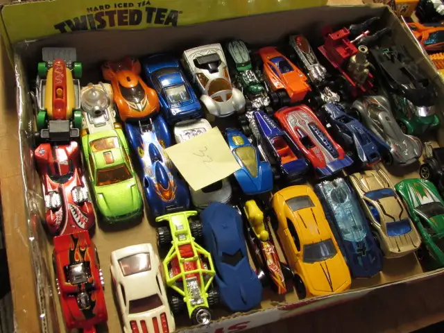 Miniature toy cars, trucks and tractor collection, 432 in total - Photo 8