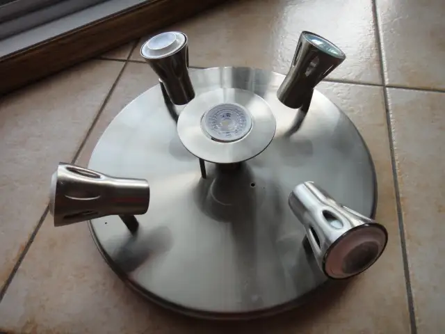 Éclairage intérieur plafonniers