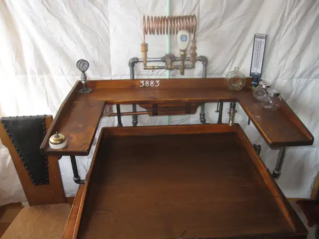CUSTOM NEW HOME STEAMPUNK SEWING MACHINE DESK W/LIGHT & POWER - Photo 3