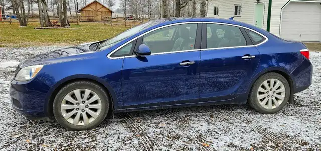 Buick Verano 2013 - Photo 2