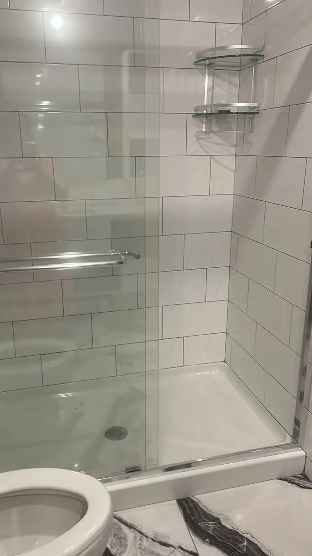 For Rent: Spacious 2 Bedrooms   Den   2 Full Washrooms - Photo 9