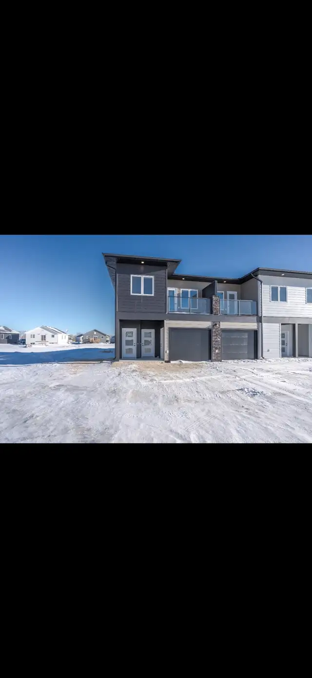 BEAUTIFUL, BRAND NEW 3 BEDROOM in GRUNTHAL! - Photo 9