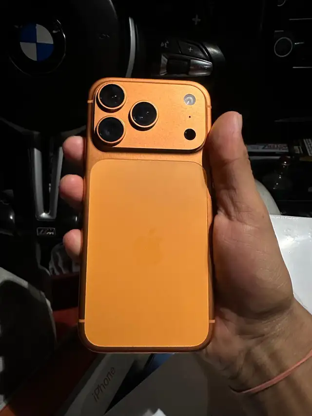 iPhone 17 Pro 128gb   Full Accessories Kit   Fast Delivery! - Photo 4