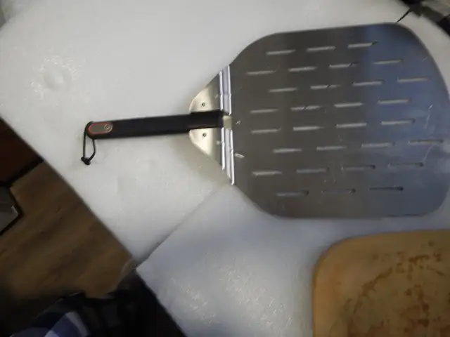 Pederno Signature Ceramic PIZZA Stone   14 in. Paddle - Photo 5