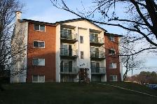 Grand et beau 4 1/2 rénové dans le Nord de Sherbrooke - Photo 9